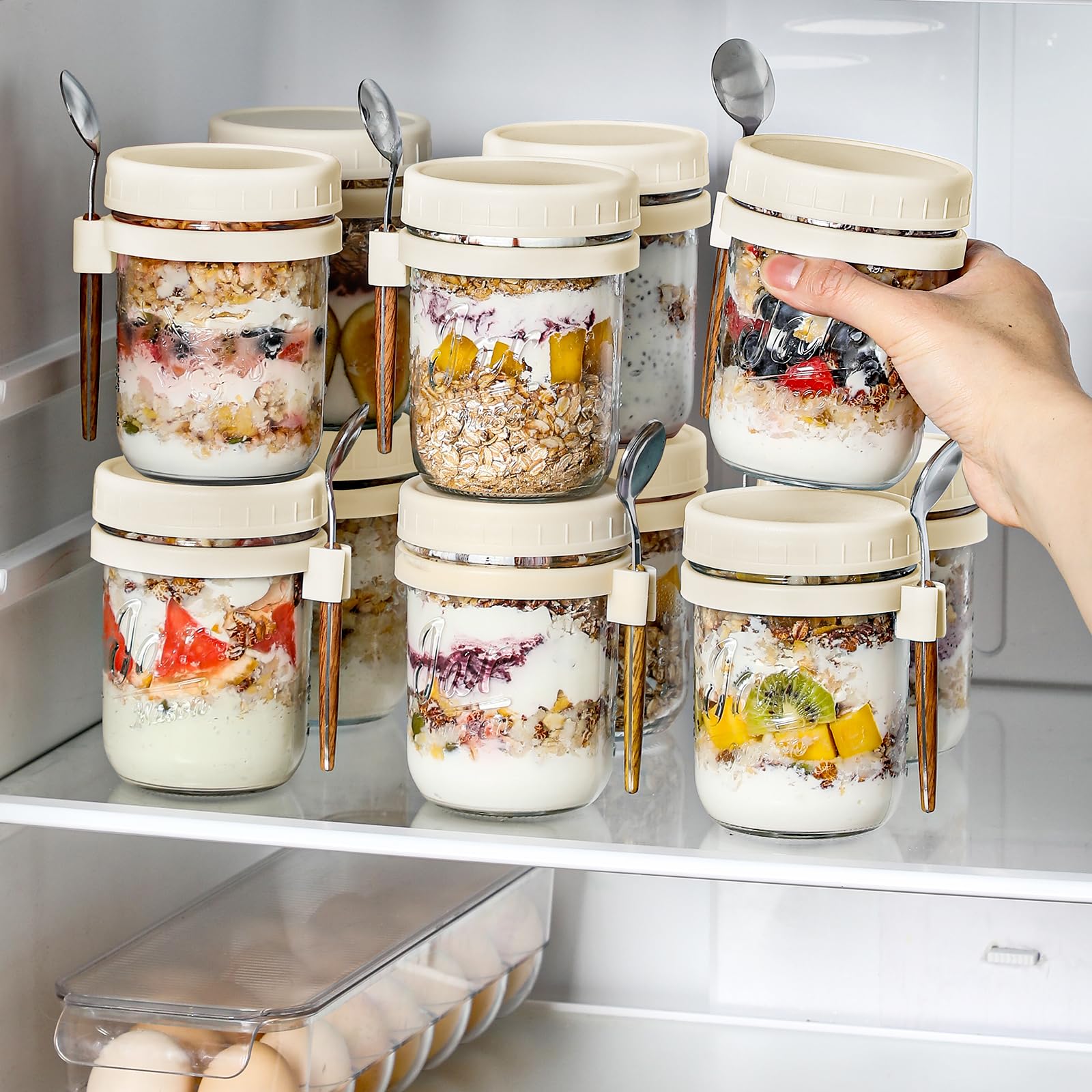 LANDNEOO spoon holder with stainless steel spoons for on-the-go meals.