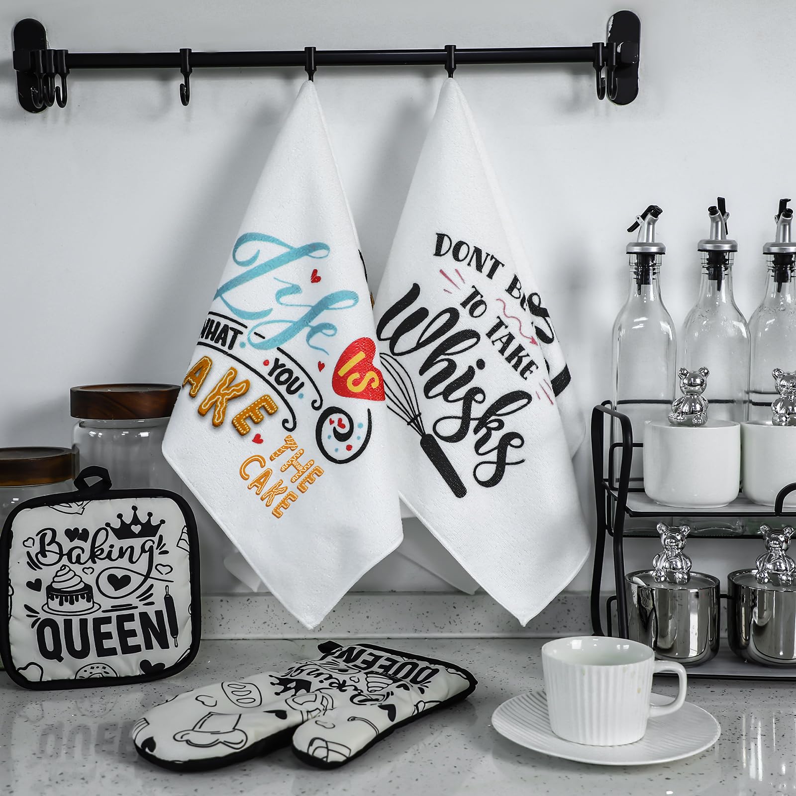 Langyiwee baking pot holder protects hands when handling hot pans
