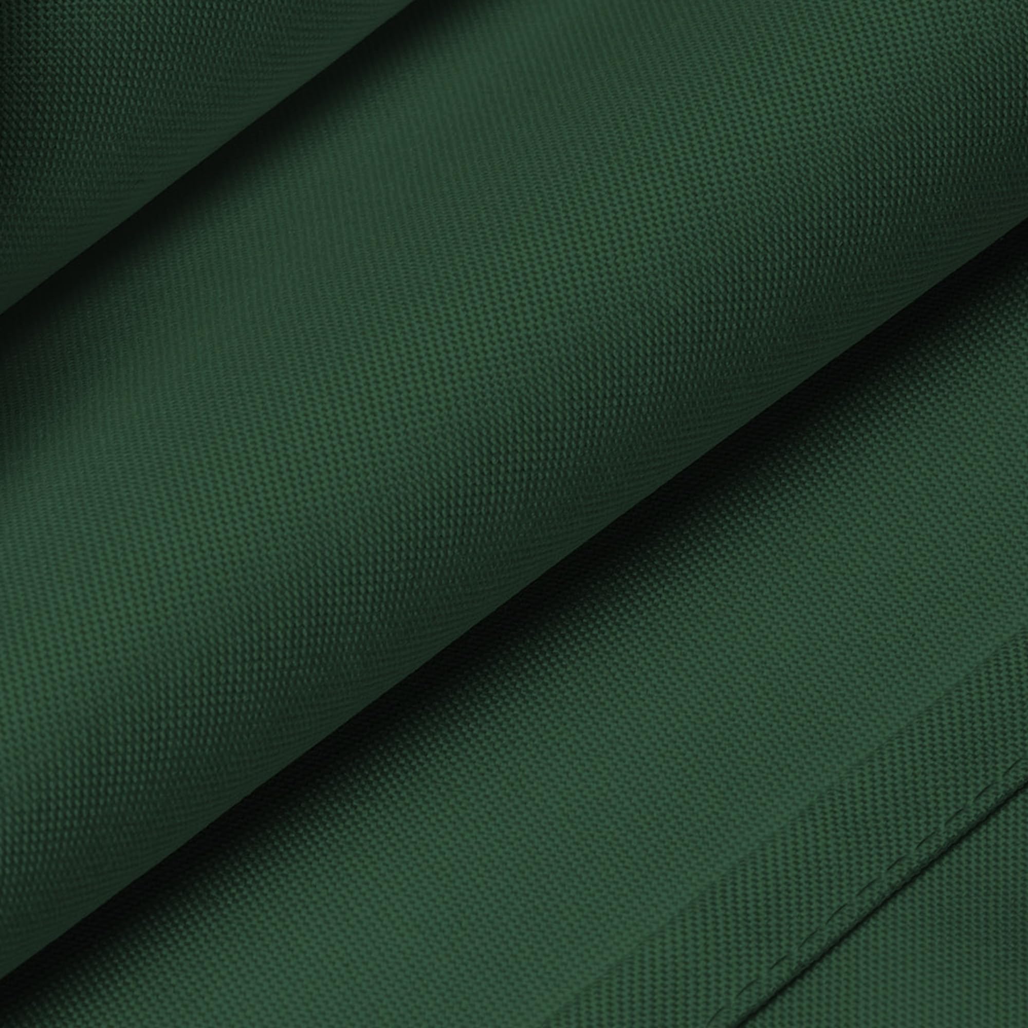 Hotel banquet scene with crisp, wrinkle-free drape from Lann's Linens.
