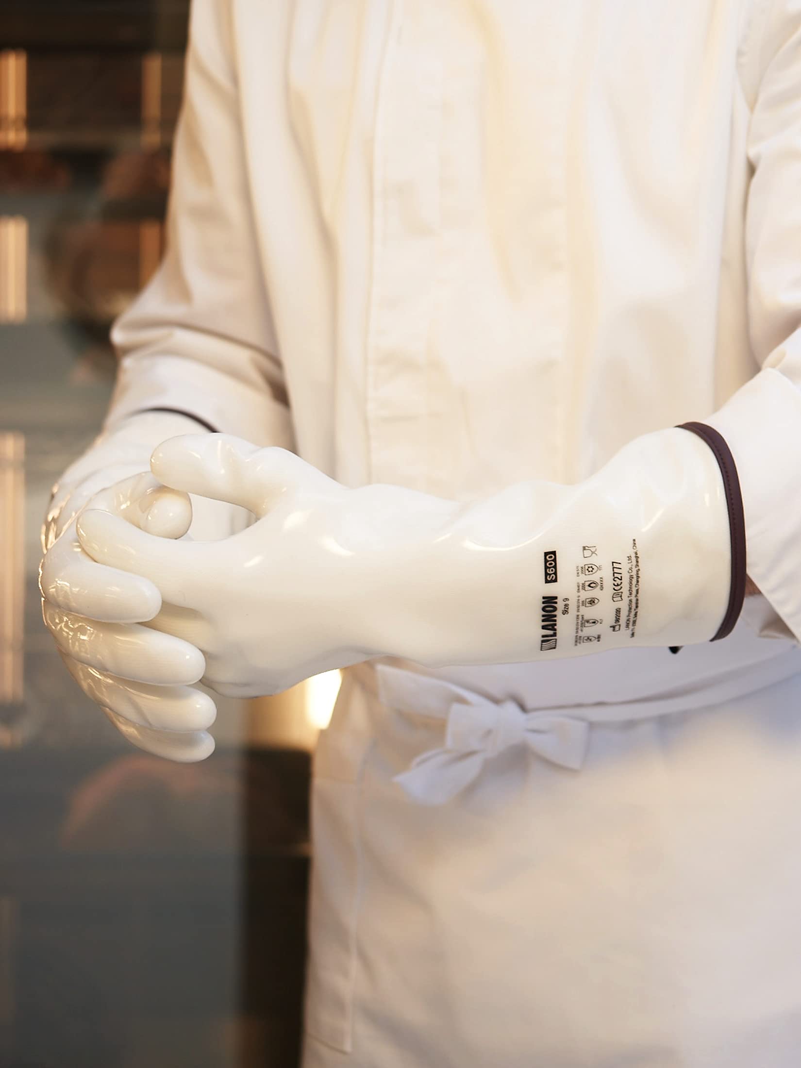 LANON Protection multi-purpose oven gloves ideal for baking, grilling, and dishwashing