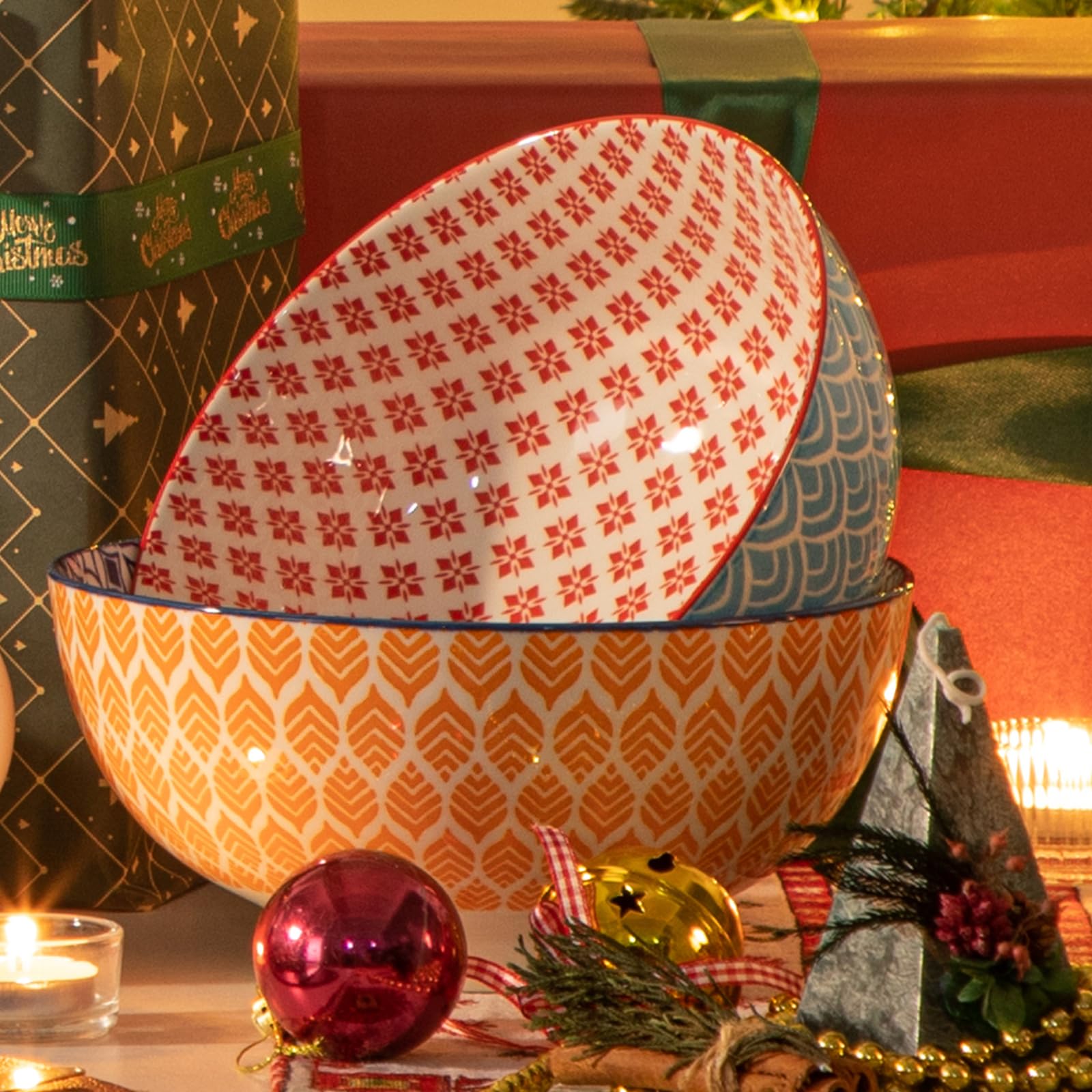 Lareina set of three bowls simplifies serving for gatherings