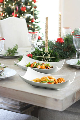LAUCHUH white serving dish display enhances table presence with a sleek contemporary look.