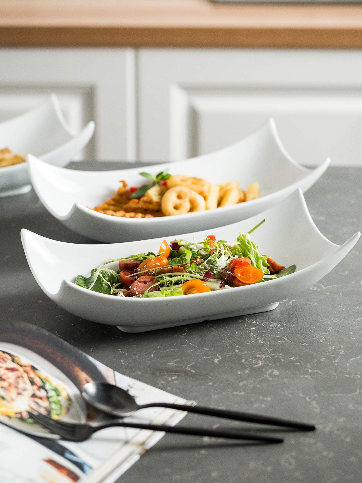LAUCHUH gift-boxed platter set makes a thoughtful option for hosting or gifting.