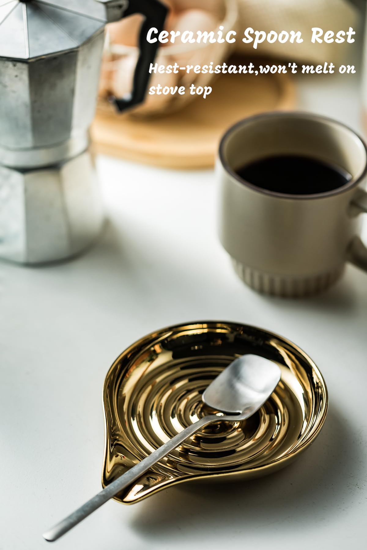 Gift-ready LAUCHUH spoon rest in gold for kitchen gifts.