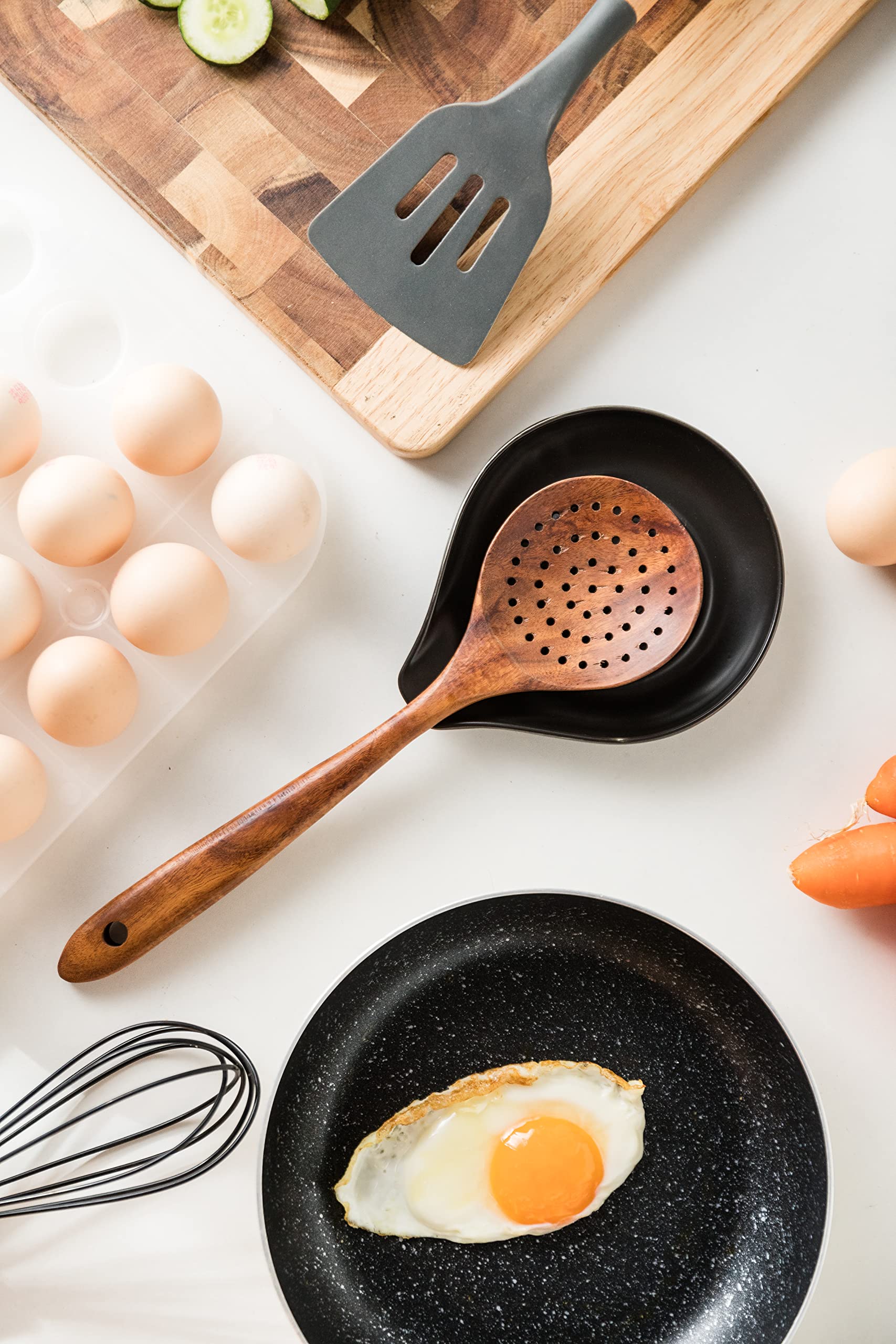 LAUCHUH spoon rest set of 2 makes a thoughtful gift for any kitchen.