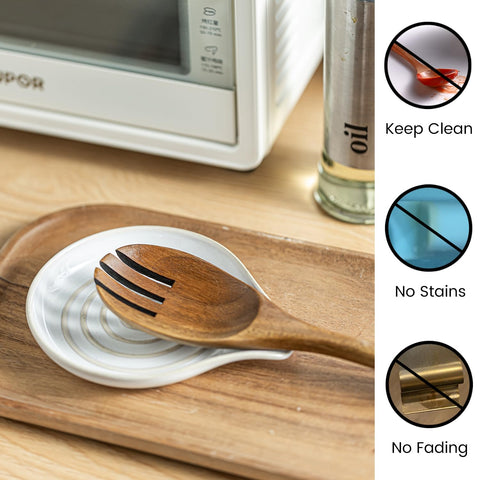 Easy to clean and dishwasher safe for busy kitchens.