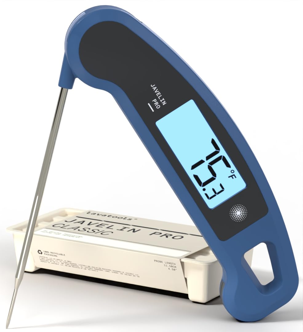 Lavatools Javelin PRO Classic 2-second read delivers precise temps for quick grilling.