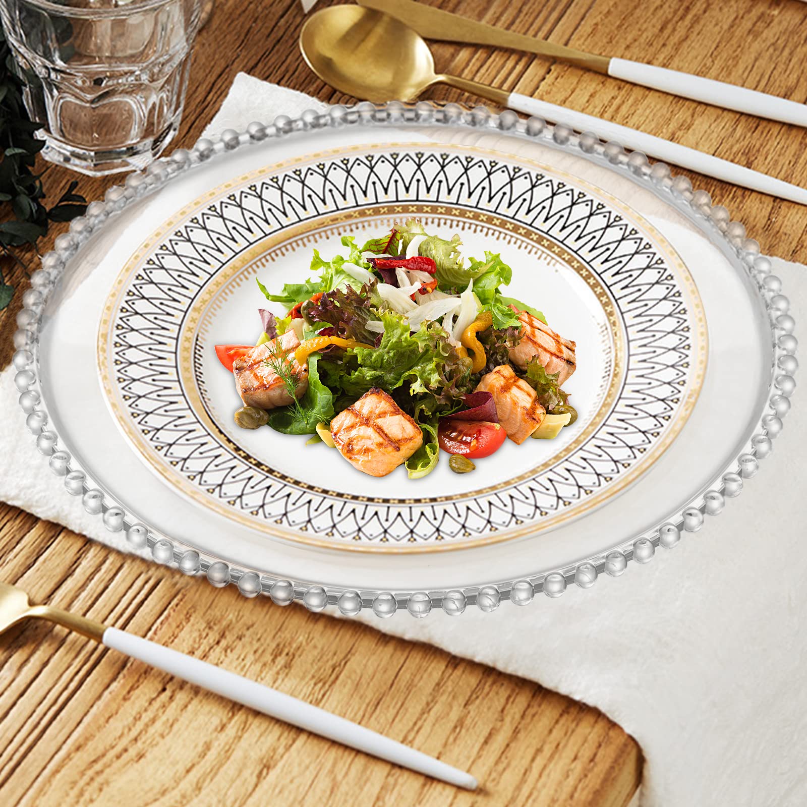 12-pack Lawei charger plates laid out for a large event