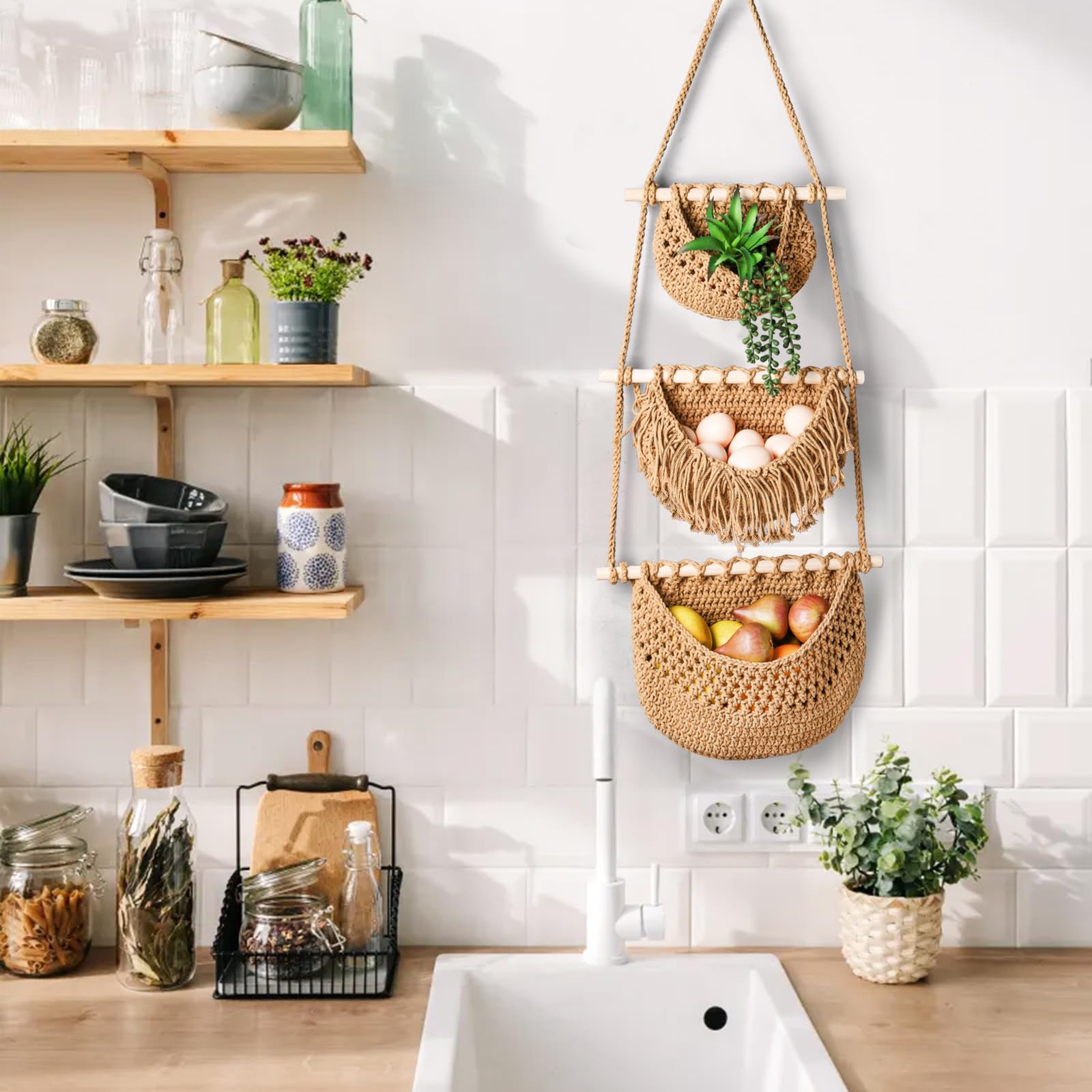 Lawei storage for potatoes and onions in kitchen or pantry