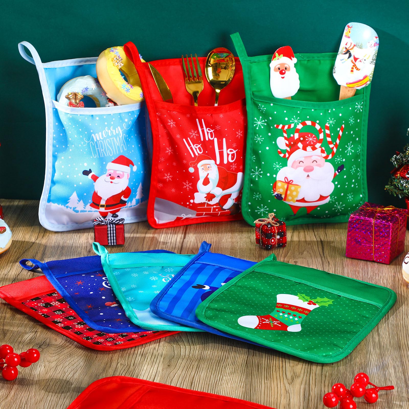 Layhit snowflake patterned pot holder pocket aids quick access and festive vibes