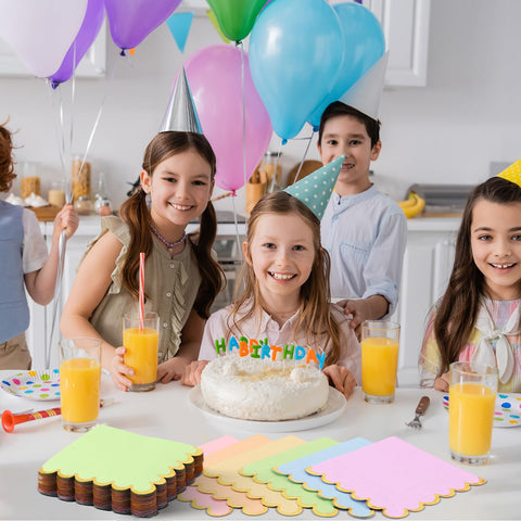 Layhit dining table napkins setup enhances birthday and wedding tables.