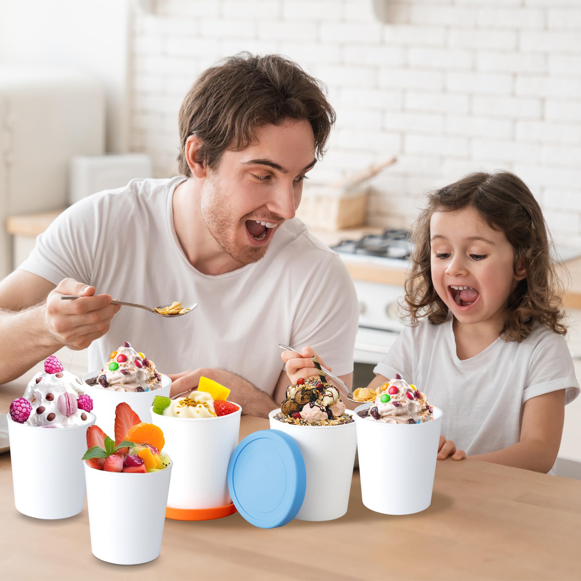 LayYun silicone lid tight-seal demonstrates durable, leak-free closure for freezer storage.