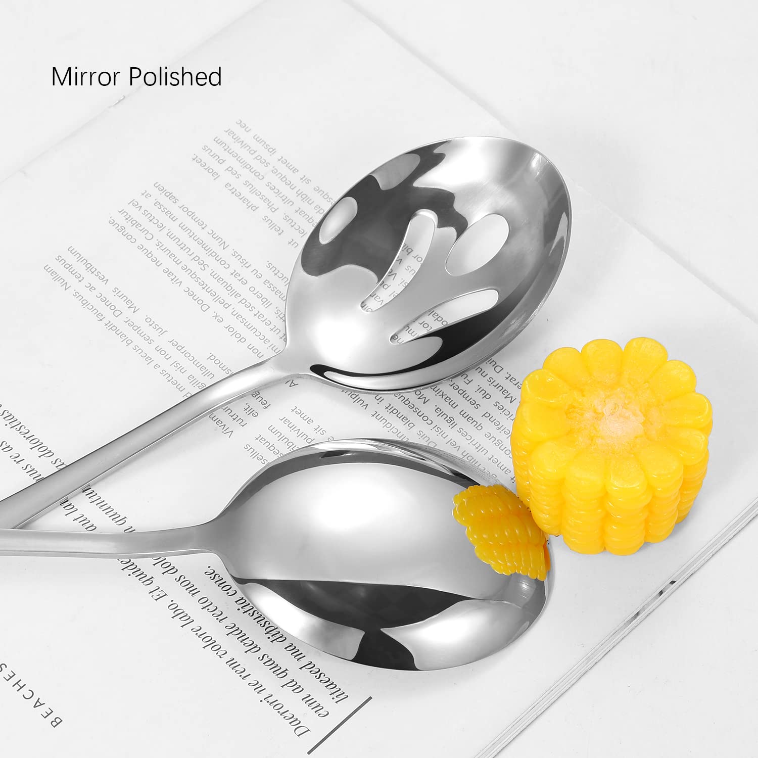 Lazycorner lasagna server designed to lift slices neatly