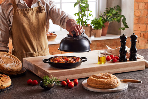 Le Creuset Bread Oven base ridges enable even bottom browning