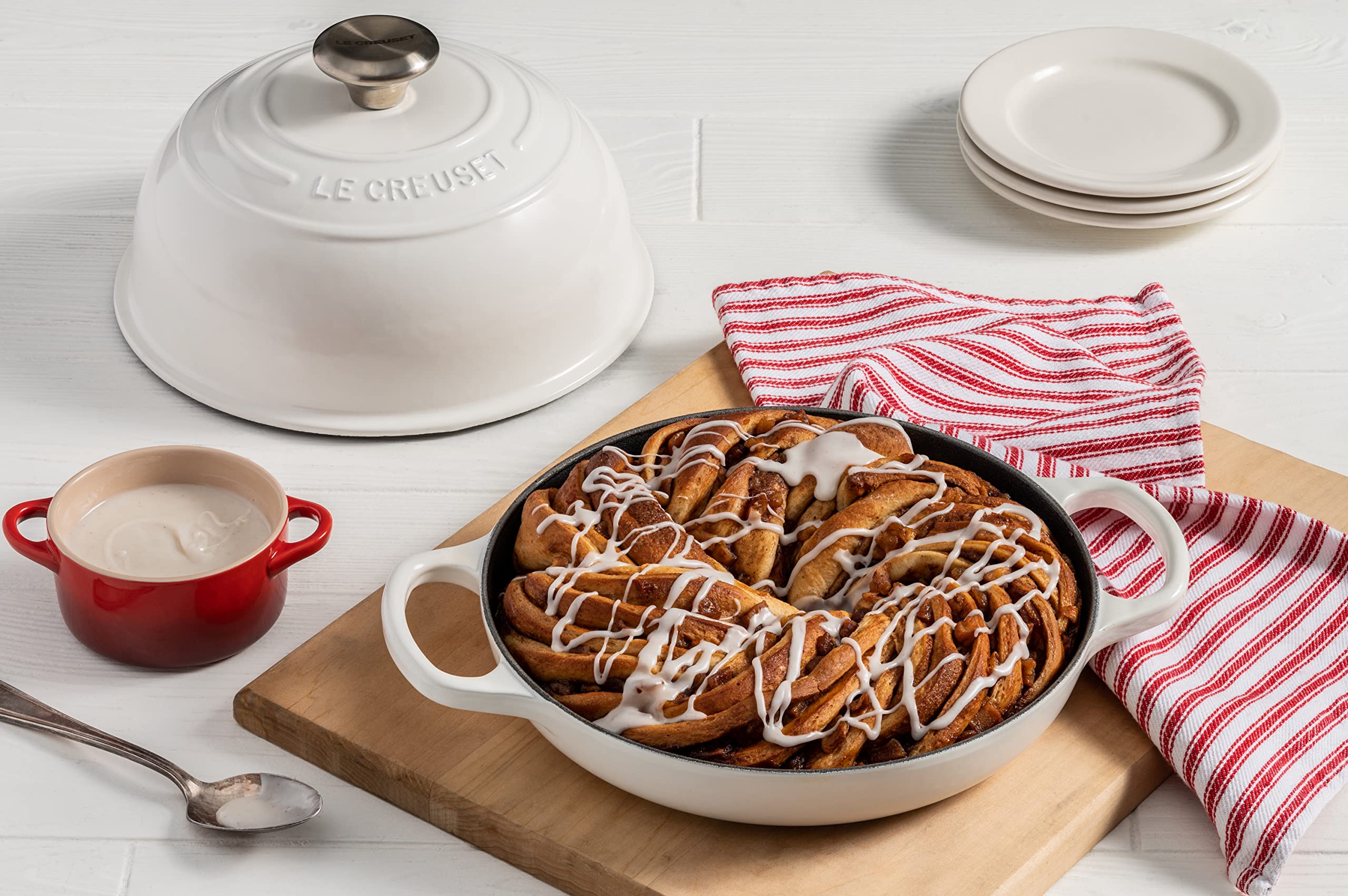 Le Creuset bread oven Shallot enamel finish resists staining