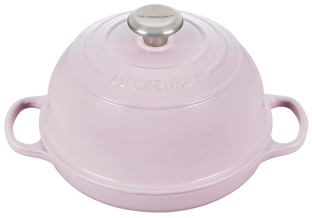 Le Creuset bread oven Shallot lid traps steam for crisp crust