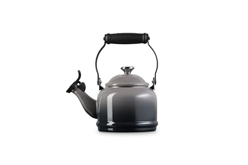 Le Creuset Demi kettle interior markings help gauge water levels