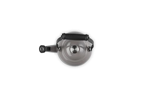 Le Creuset Demi kettle with stainless steel knob and handle