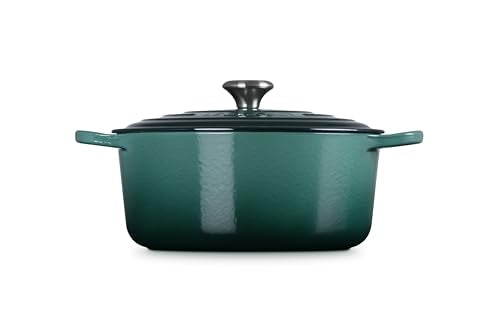 Le Creuset ergonomic knob and handles enable easy lifting and serving.