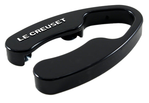 Le Creuset Foilcutter handheld foil removal for quick, clean bottle prep during gatherings.