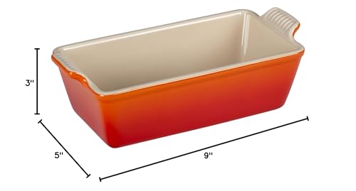 Le Creuset heritage loaf pan glaze close-up highlighting nonstick release