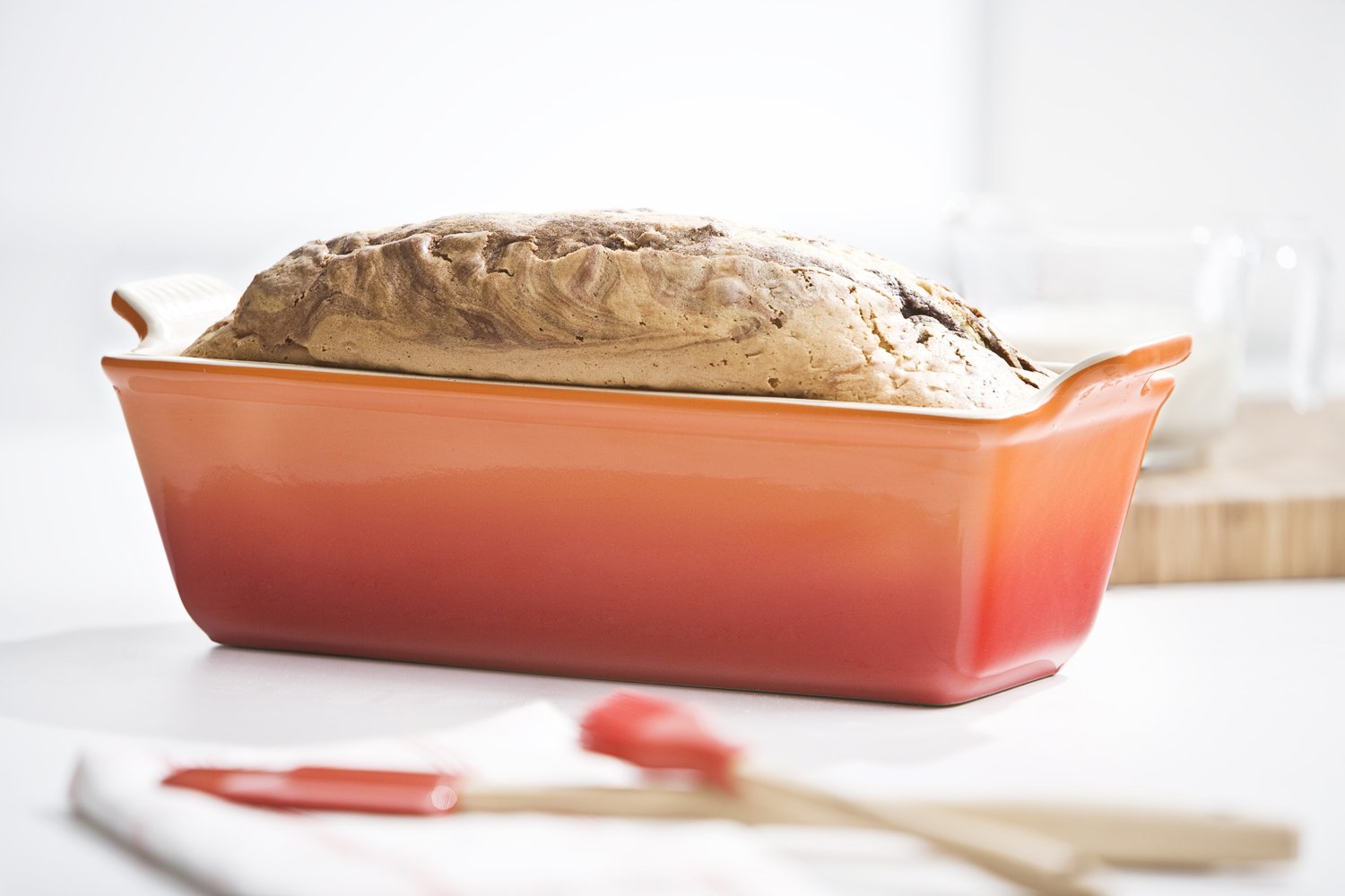 Le Creuset loaf pan heat distribution close-up for even browning