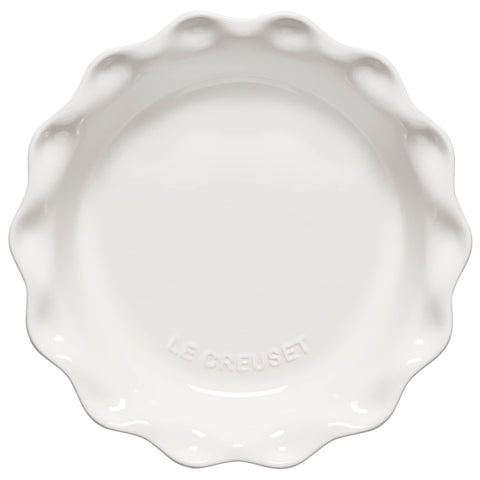 Le Creuset Heritage Pie Dish 9-inch white oven-to-table photo emphasizes versatile serving.