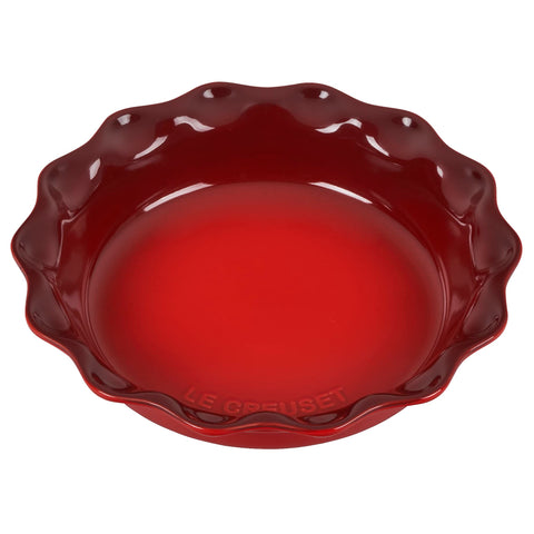 Le Creuset Heritage Pie Dish Cerise ready for oven-to-table serving with even browning.