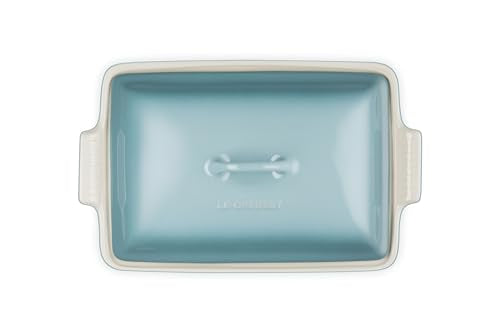 Le Creuset Heritage exterior in Sea Salt glaze highlights durable, scratch-resistant finish.
