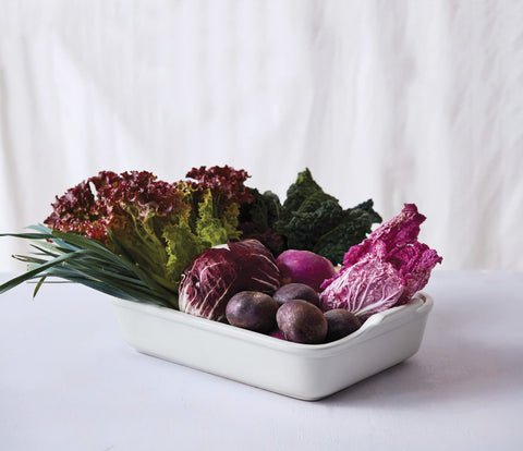 Le Creuset Heritage dish highlights heat retention for serving warm meals longer