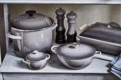 Le Creuset pepper mill compact design fits on any counter.
