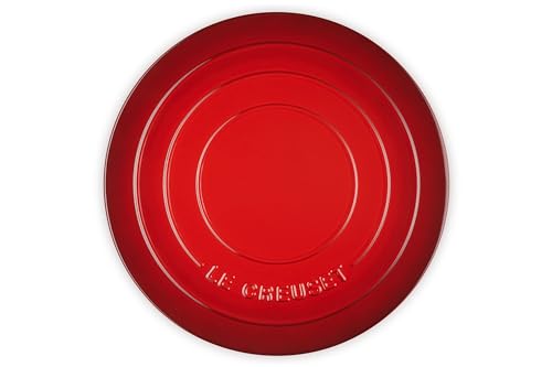 Le Creuset cerise unglazed side pizza stone delivers crispy crusts and even browning