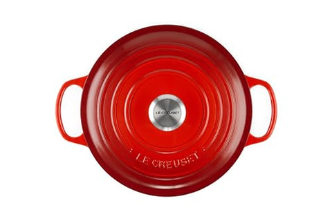 Le Creuset Round Dutch Oven lid steam-circulation close-up demonstrates moisture return.