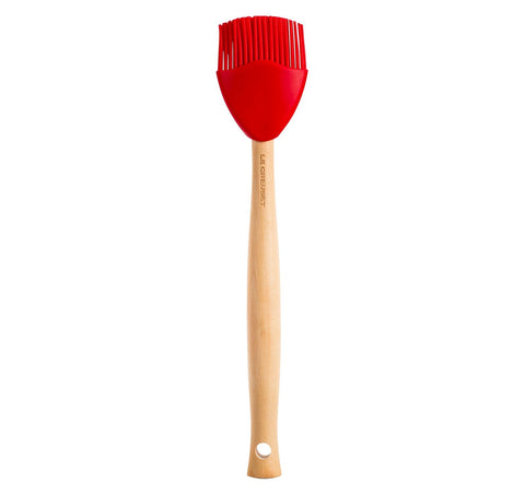 Le Creuset Silicone Craft Series basting brush side view, heat-resistant and easy to clean.