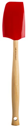 Le Creuset basting brush with silicone bristles for even sauce application