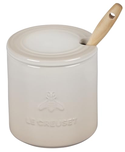 Le Creuset stoneware pot in Meringue glaze resists chips and stains
