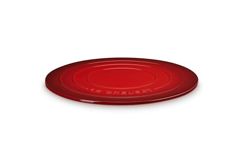 Top view of Le Creuset stoneware round pizza stone in cerise finish