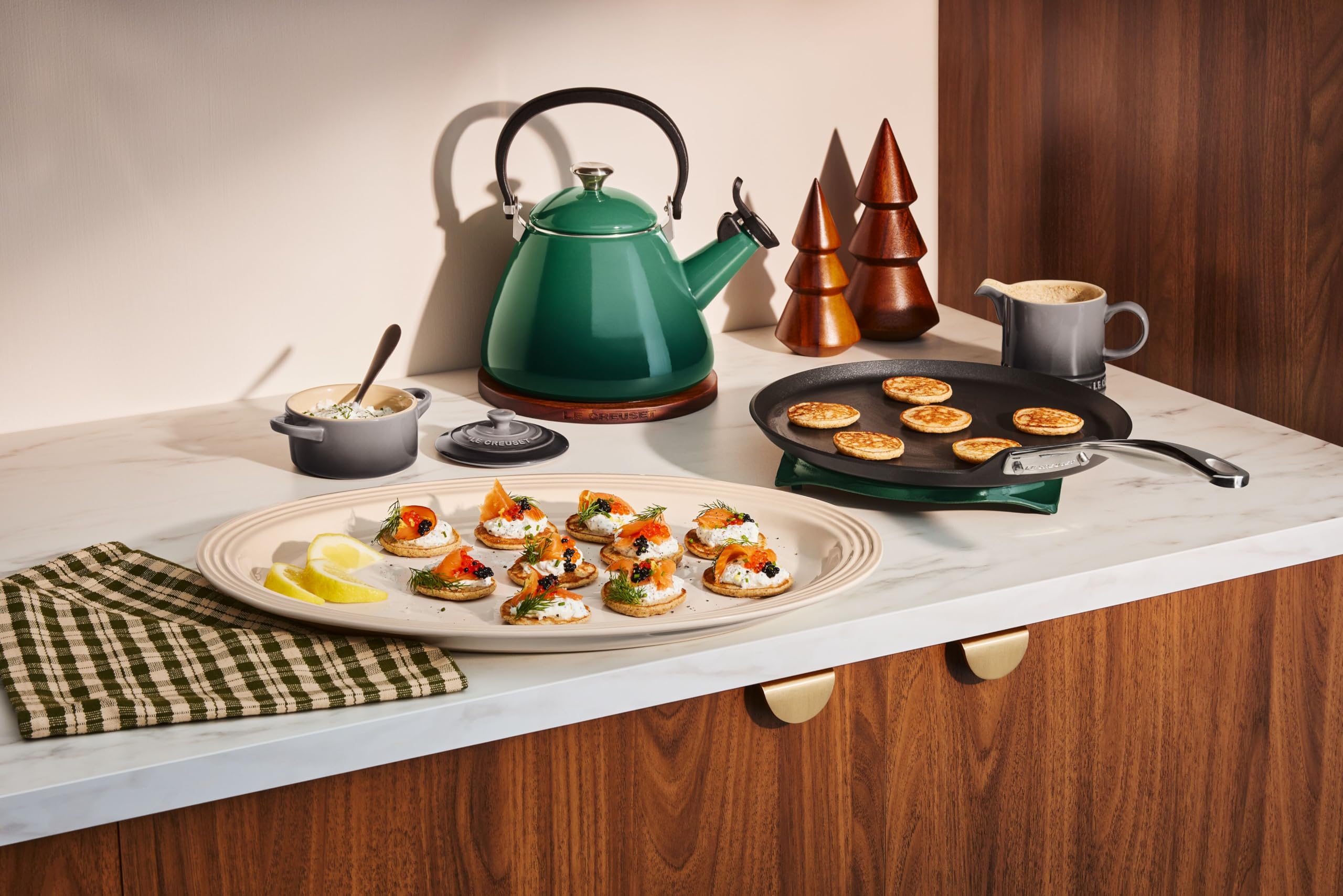Le Creuset tempered glass lid fits up to 425°F