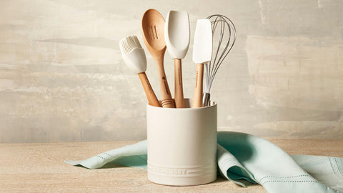 Le Creuset utensil crock upright design keeps utensils within reach.