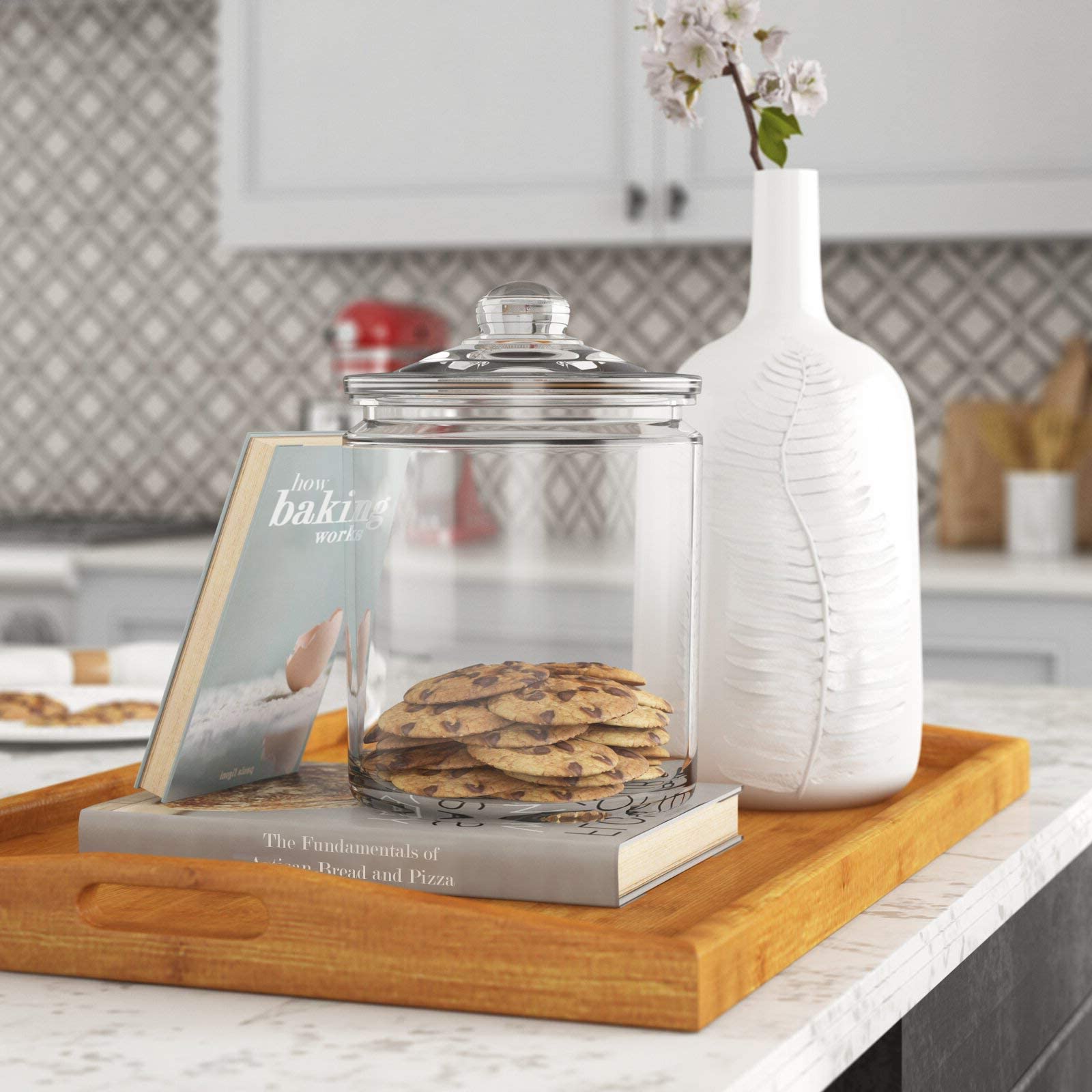 Le'raze dishwasher-safe glass canisters for easy cleaning