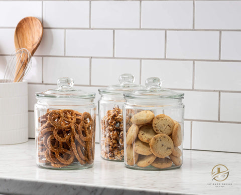 Le'raze glass jars with airtight lids keep ingredients fresh longer