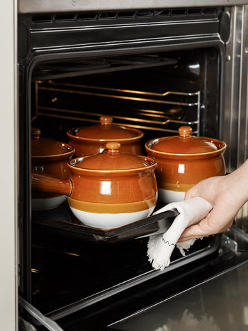 LE TAUCI 22oz serving bowls designed to keep sauces warm and ready