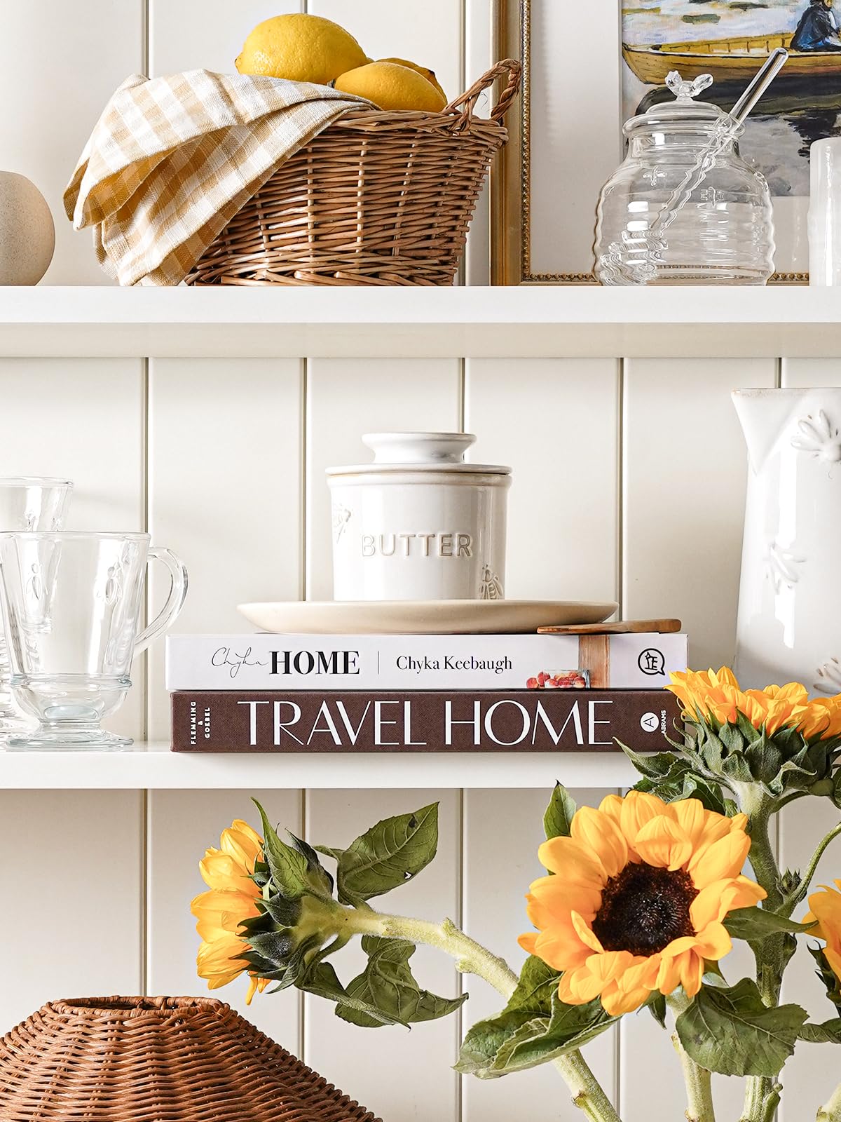 Gift-ready packaging makes LE TAUCI a thoughtful housewarming present.