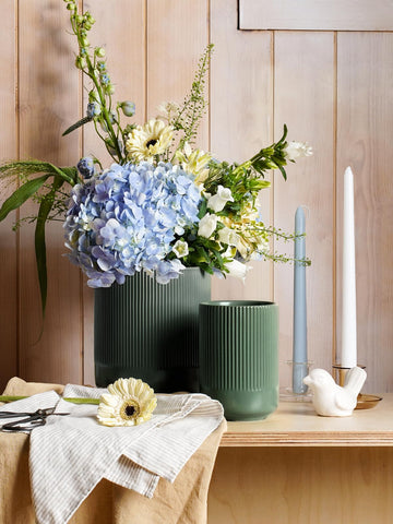LE TAUCI ceramic kitchen decor with fluted ribbed finish enhances style and order