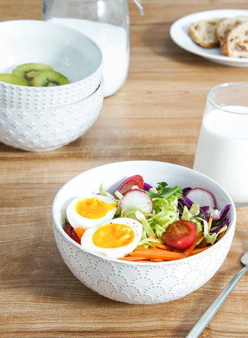LE TAUCI bowl stacks neatly to save kitchen cabinet space.