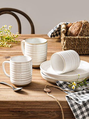 LE TAUCI dishwasher-safe label on Arctic White mugs for easy care