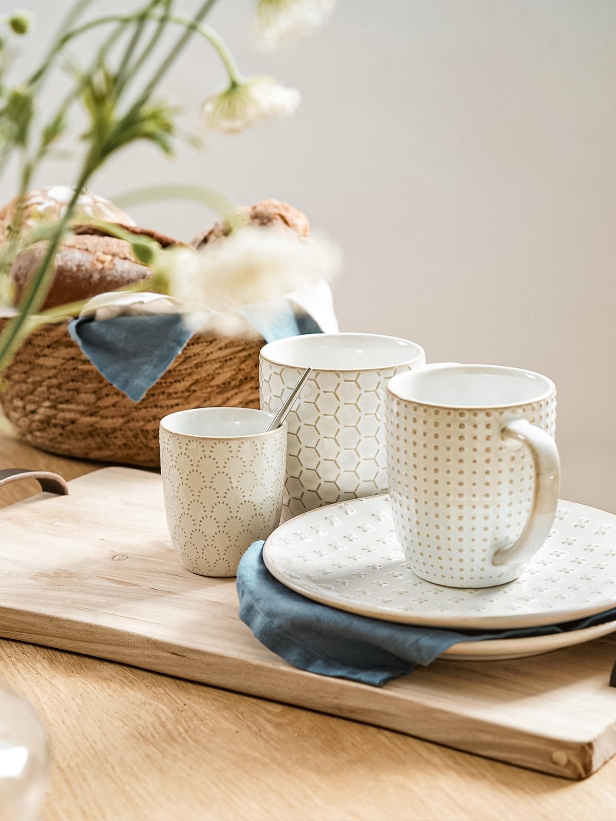 LE TAUCI dishwasher-safe ceramic ensures effortless cleaning after busy mornings.