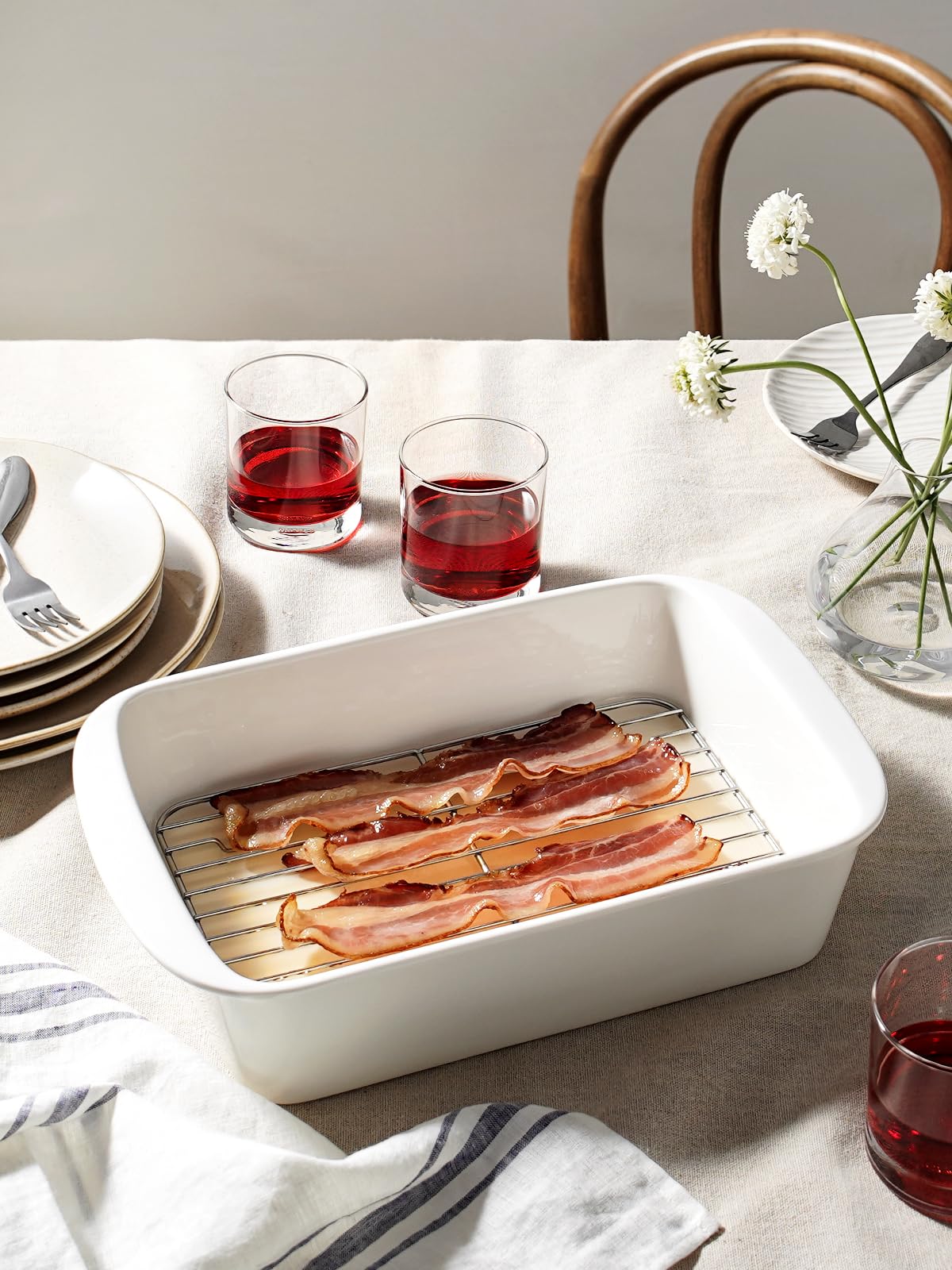 LE TAUCI nesting pans save cabinet space with easy-to-carry handles.