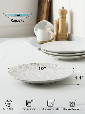 LE TAUCI dishwasher-safe plate simplifies cleanup after family meals.