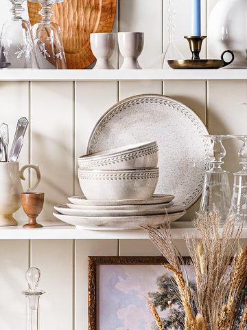 LE TAUCI gift-ready packaging makes a thoughtful housewarming present